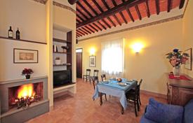 25-zimmer einfamilienhaus in Siena, Italien. 1 950 000 €