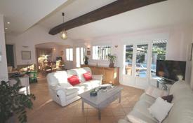 4-zimmer villa in Cap d'Antibes, Frankreich. Price on request
