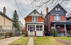 3-zimmer haus in der stadt in Old Toronto, Kanada. C$1 996 000