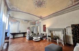 4-zimmer wohnung 252 m² in Florenz, Italien. 1 990 000 €