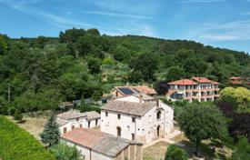 5-zimmer villa 544 m² in Sarteano, Italien. 990 000 €