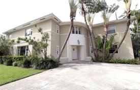 Einfamilienhaus – Miami Beach, Florida, Vereinigte Staaten. 3 535 000 €