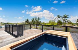 Haus in der Stadt – Miami Beach, Florida, Vereinigte Staaten. $6 300 000