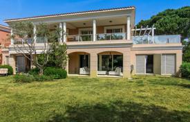 8-zimmer villa 240 m² in Antibes, Frankreich. 1 990 000 €