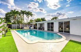 4-zimmer haus in der stadt 188 m² in Miami, Vereinigte Staaten. $900 000