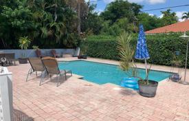 6-zimmer villa 166 m² in Coral Gables, Vereinigte Staaten. $785 000