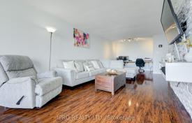 6-zimmer wohnung in Etobicoke, Kanada. C$736 000