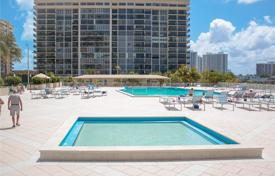 Eigentumswohnung – Hallandale Beach, Florida, Vereinigte Staaten. $359 000