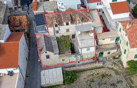 9-zimmer haus in der stadt 565 m² in Kaštel Lukšić, Kroatien. 678 000 €