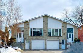 7-zimmer stadthaus in North York, Kanada. C$1 143 000