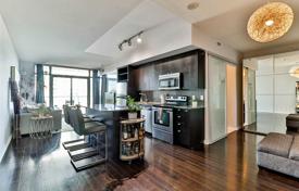Wohnung – The Queensway, Toronto, Ontario,  Kanada. C$676 000