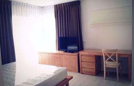 2-zimmer appartements in eigentumswohnungen in Huai Khwang, Thailand. $245 000