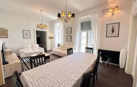 6-zimmer wohnung 140 m² in Pula, Kroatien. 400 000 €