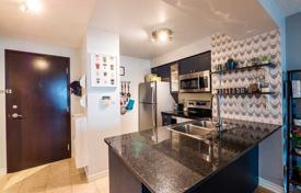 1-zimmer wohnung in Queens Quay West, Kanada. C$650 000