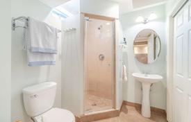 7-zimmer haus in der stadt in Scarborough, Kanada. C$1 361 000