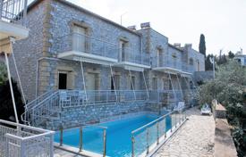 Haus in der Stadt – Kardamyli, Peloponnes, Griechenland. 250 000 €