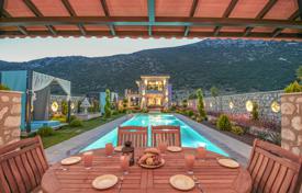 3-zimmer villa 250 m² in Kash, Türkei. 41 646 000 TRY