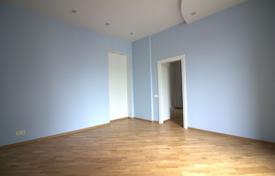 6-zimmer wohnung 165 m² in Central District, Lettland. 300 000 €