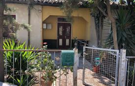 Grundstück in Nicosia, Zypern. 630 000 €
