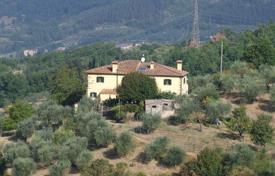 7-zimmer villa 300 m² in Rufina, Italien. 630 000 €
