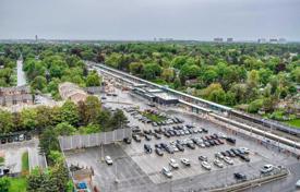 6-zimmer wohnung in Scarborough, Kanada. C$765 000