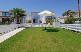 3-zimmer einfamilienhaus 140 m² in Famagusta, Zypern. 895 000 €