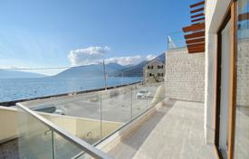 3-zimmer wohnung 96 m² in Tivat city, Montenegro. 430 000 €