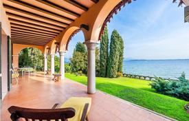 Villa – Desenzano del Garda, Lombardei, Italien. 9 500 000 €