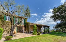 8-zimmer villa in Cogolin, Frankreich. 11 000 €  pro Woche