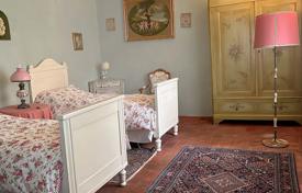 16-zimmer villa in Lucca, Italien. 950 000 €