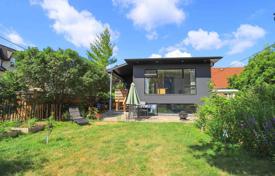 5-zimmer haus in der stadt in North York, Kanada. C$2 464 000