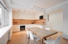 4-zimmer villa 206 m² in Zemgale Suburb, Lettland. 350 000 €