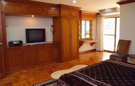 4-zimmer appartements in eigentumswohnungen in Khlong Toei, Thailand. $3 060  pro Woche