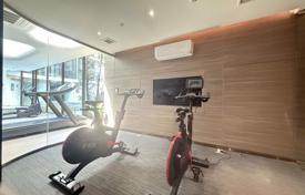 2-zimmer appartements in eigentumswohnungen in Khlong Toei, Thailand. $341 000