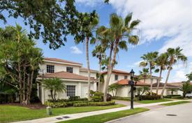 Villa – Miami, Florida, Vereinigte Staaten. 1 461 000 €