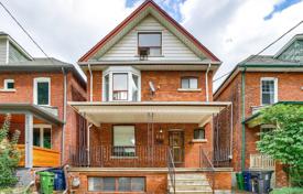 7-zimmer haus in der stadt in Old Toronto, Kanada. C$1 886 000