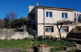 4-zimmer haus in der stadt 140 m² in Pula, Kroatien. 412 000 €