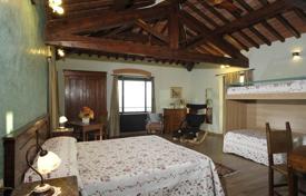7-zimmer villa 435 m² in Reggello, Italien. 790 000 €