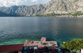1-zimmer wohnung 54 m² in Kotor city, Montenegro. 230 000 €