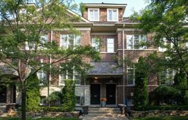 4-zimmer stadthaus in Etobicoke, Kanada. C$1 239 000