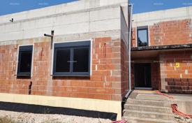 2-zimmer wohnung 75 m² in Ližnjan, Kroatien. 320 000 €