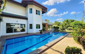 Villa – Pattaya, Chonburi, Thailand. 267 000 €