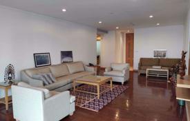 3-zimmer appartements in eigentumswohnungen in Khlong Toei, Thailand. $4 100  pro Woche