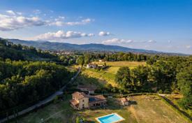 5-zimmer villa 450 m² in Lucca, Italien. 1 550 000 €