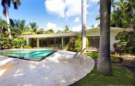 7-zimmer villa 424 m² in Miami Beach, Vereinigte Staaten. $6 995 000