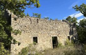 Villa in Drniš, Kroatien. 556 000 €