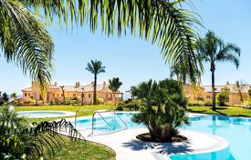 Wohnung – Benahavis, Andalusien, Spanien. 365 000 €