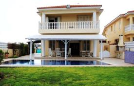 5-zimmer villa in Paralimni, Zypern. 4 500 €  pro Woche
