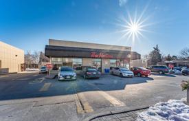 9-zimmer haus in der stadt in Scarborough, Kanada. C$1 079 000