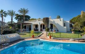 Einfamilienhaus – Loule, Faro, Portugal. 3 900 €  pro Woche
